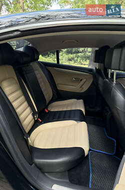 Купе Volkswagen CC / Passat CC 2014 в 