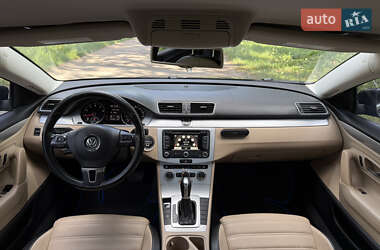 Купе Volkswagen CC / Passat CC 2014 в 