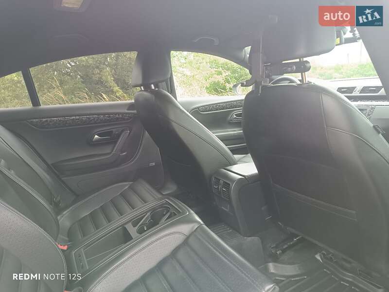 Купе Volkswagen CC / Passat CC 2011 в Львове