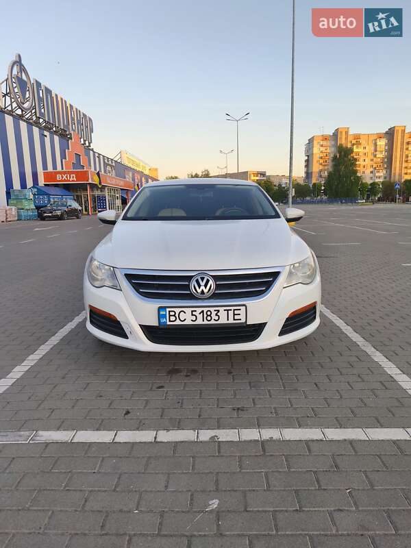 Volkswagen CC / Passat CC 2011
