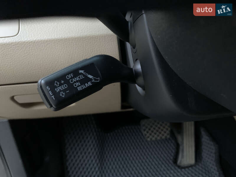 Купе Volkswagen CC / Passat CC 2012 в Сумах