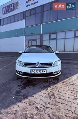 Купе Volkswagen CC / Passat CC 2013 в 