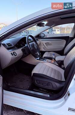 Купе Volkswagen CC / Passat CC 2013 в 