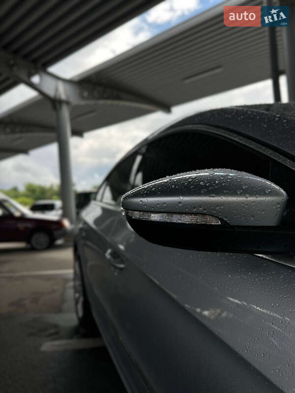 Купе Volkswagen CC / Passat CC 2011 в Запорожье