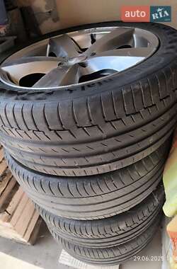 Купе Volkswagen CC / Passat CC 2010 в 