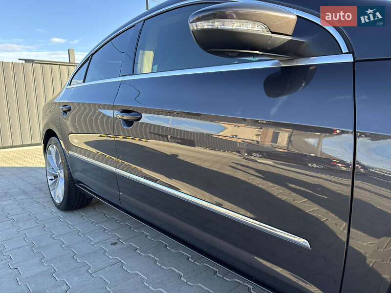 Купе Volkswagen CC / Passat CC 2009 в Луцке