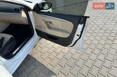 Купе Volkswagen CC / Passat CC 2012 в 