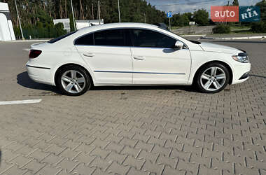Купе Volkswagen CC / Passat CC 2012 в 