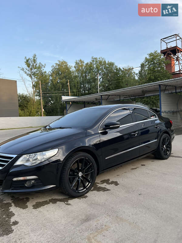 Купе Volkswagen CC / Passat CC 2008 в Бориславе