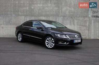 Купе Volkswagen CC / Passat CC 2013 в 