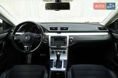 Купе Volkswagen CC / Passat CC 2013 в 