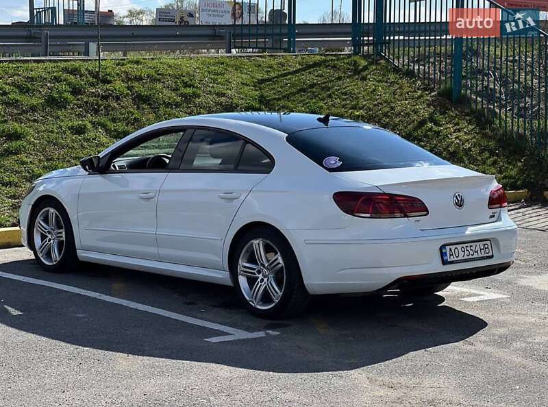 Купе Volkswagen CC / Passat CC 2015 в Львові