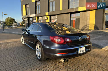 Купе Volkswagen CC / Passat CC 2010 в 
