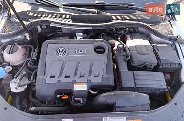 Купе Volkswagen CC / Passat CC 2012 в 