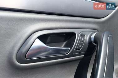 Купе Volkswagen CC / Passat CC 2012 в 