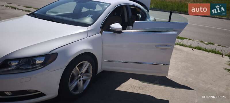 Купе Volkswagen CC / Passat CC 2014 в Синельниково