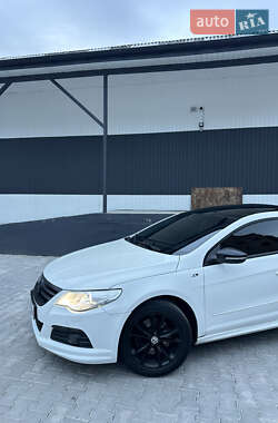 Купе Volkswagen CC / Passat CC 2009 в 