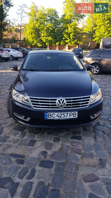 Купе Volkswagen CC / Passat CC 2013 в Львові