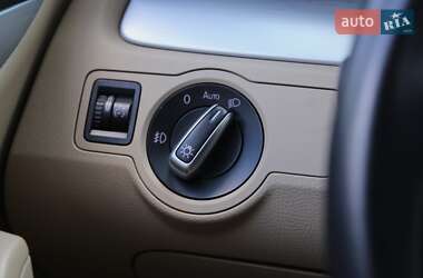 Купе Volkswagen CC / Passat CC 2013 в 