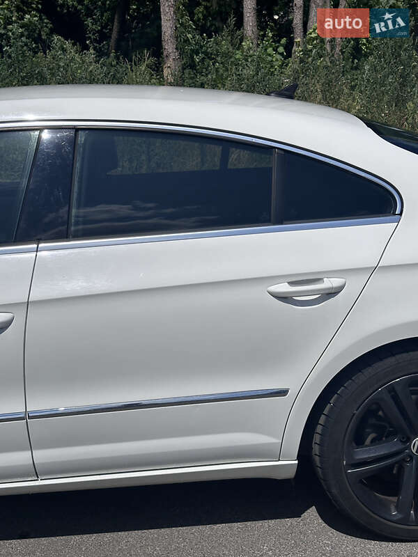 Купе Volkswagen CC / Passat CC 2012 в Житомирі