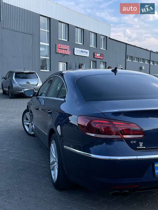 Купе Volkswagen CC / Passat CC 2014 в Стрию