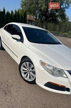 Купе Volkswagen CC / Passat CC 2010 в 