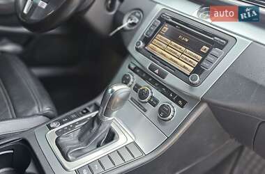 Купе Volkswagen CC / Passat CC 2013 в 