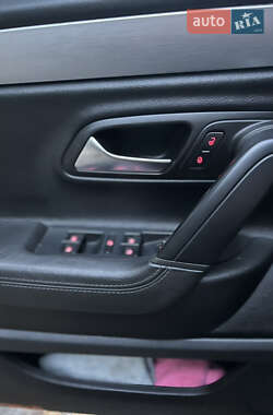 Купе Volkswagen CC / Passat CC 2012 в 