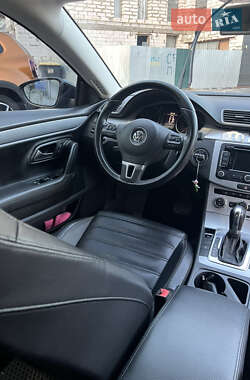 Купе Volkswagen CC / Passat CC 2012 в 