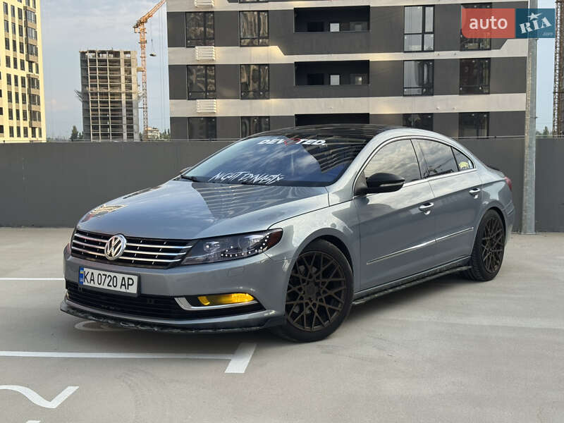 Купе Volkswagen CC / Passat CC 2012 в 