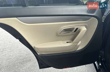 Купе Volkswagen CC / Passat CC 2010 в 