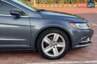 Купе Volkswagen CC / Passat CC 2013 в 
