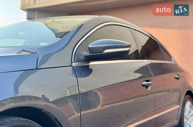 Купе Volkswagen CC / Passat CC 2013 в 