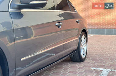 Купе Volkswagen CC / Passat CC 2013 в 