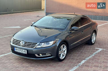 Купе Volkswagen CC / Passat CC 2013 в 