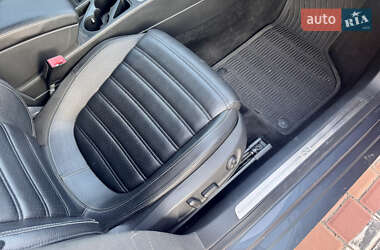 Купе Volkswagen CC / Passat CC 2013 в 