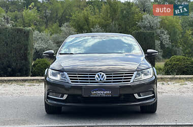 Купе Volkswagen CC / Passat CC 2012 в 