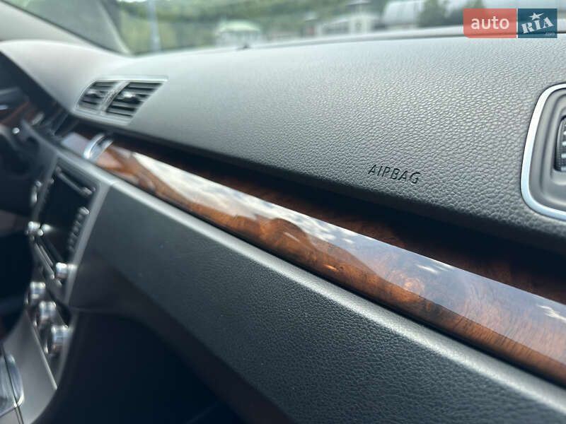 Купе Volkswagen CC / Passat CC 2012 в Днепре