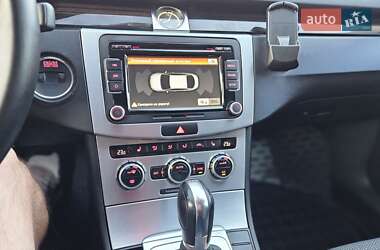 Купе Volkswagen CC / Passat CC 2013 в 