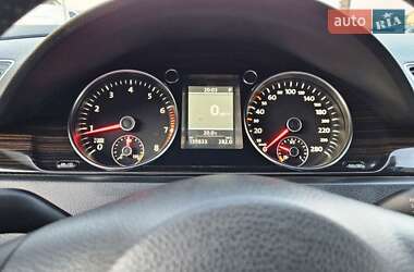 Купе Volkswagen CC / Passat CC 2013 в 
