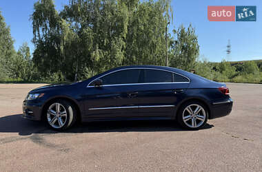 Купе Volkswagen CC / Passat CC 2015 в 