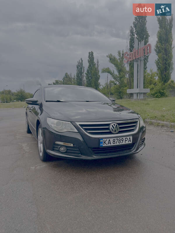 Купе Volkswagen CC / Passat CC 2010 в 