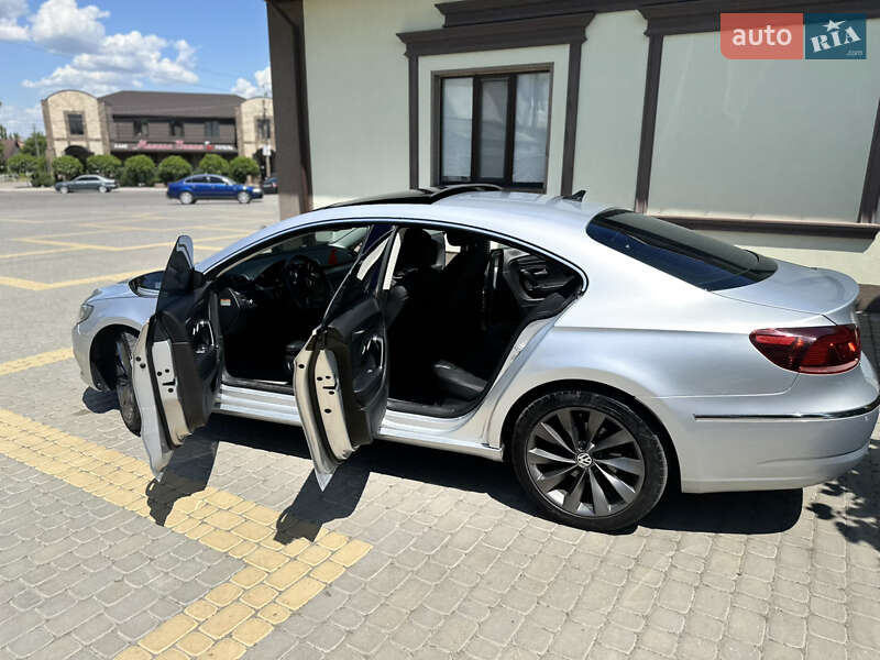 Купе Volkswagen CC / Passat CC 2014 в Виннице