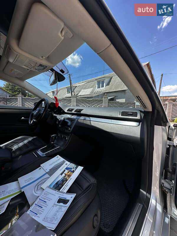 Купе Volkswagen CC / Passat CC 2014 в Виннице