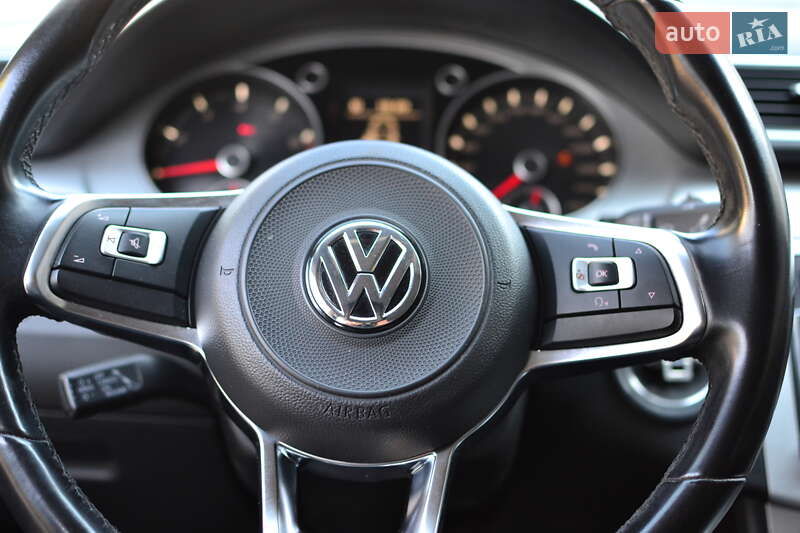 Купе Volkswagen CC / Passat CC 2012 в Зміїві фото 37 Купе Volkswagen CC / Passat CC 2012 в Зміїві