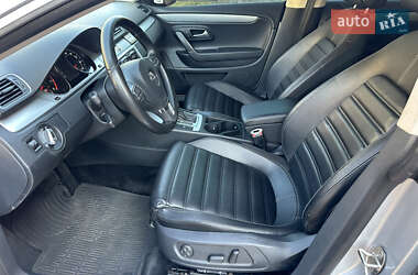 Купе Volkswagen CC / Passat CC 2013 в 