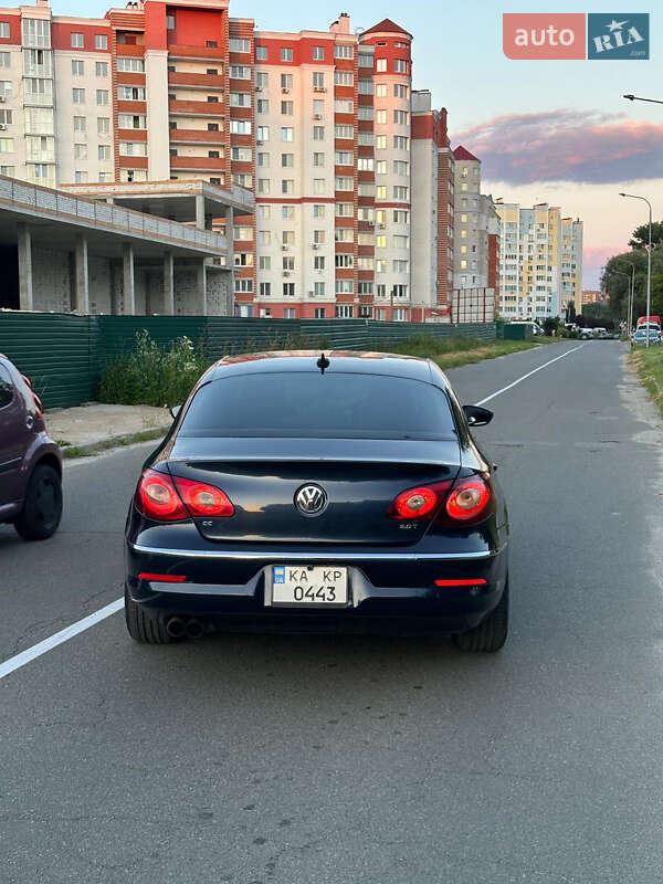 Купе Volkswagen CC / Passat CC 2010 в Киеве