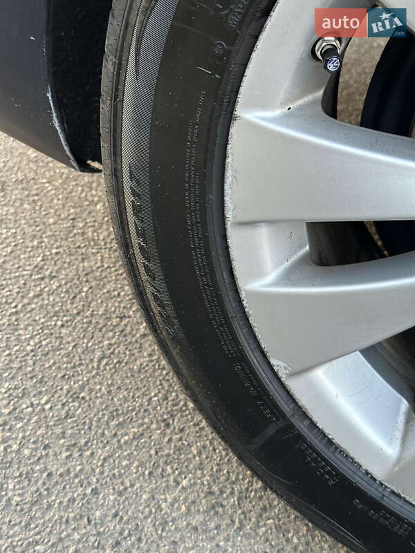 Купе Volkswagen CC / Passat CC 2010 в Киеве