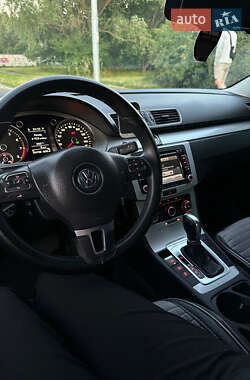 Купе Volkswagen CC / Passat CC 2010 в 