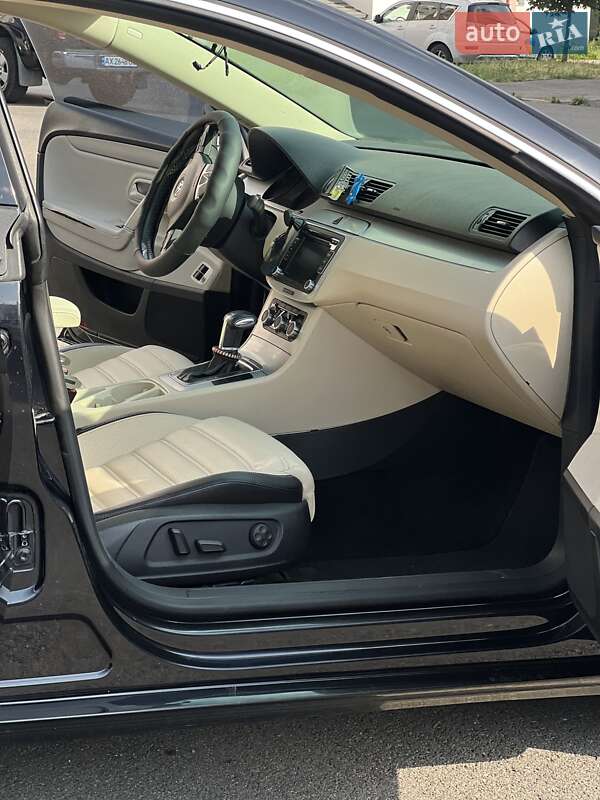 Купе Volkswagen CC / Passat CC 2009 в Харькове